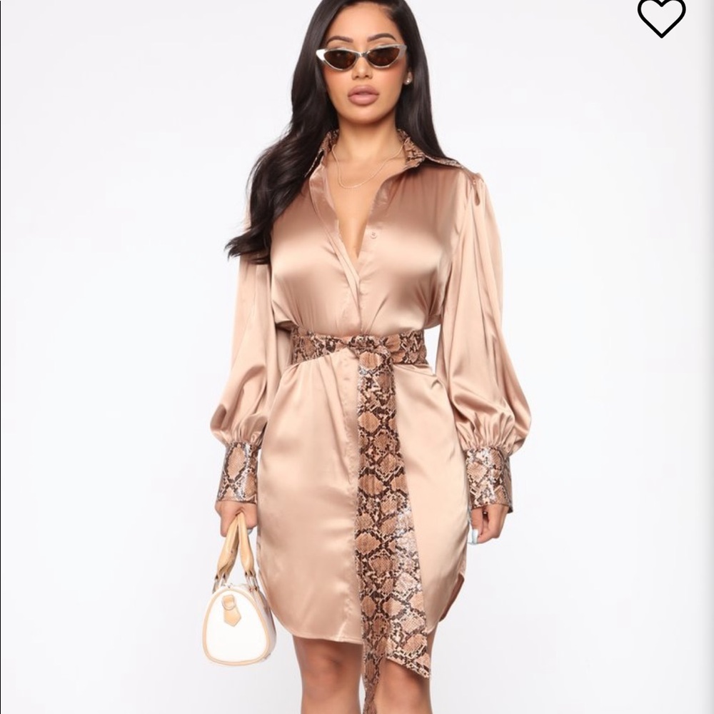 Dress - Picture 2 of 2